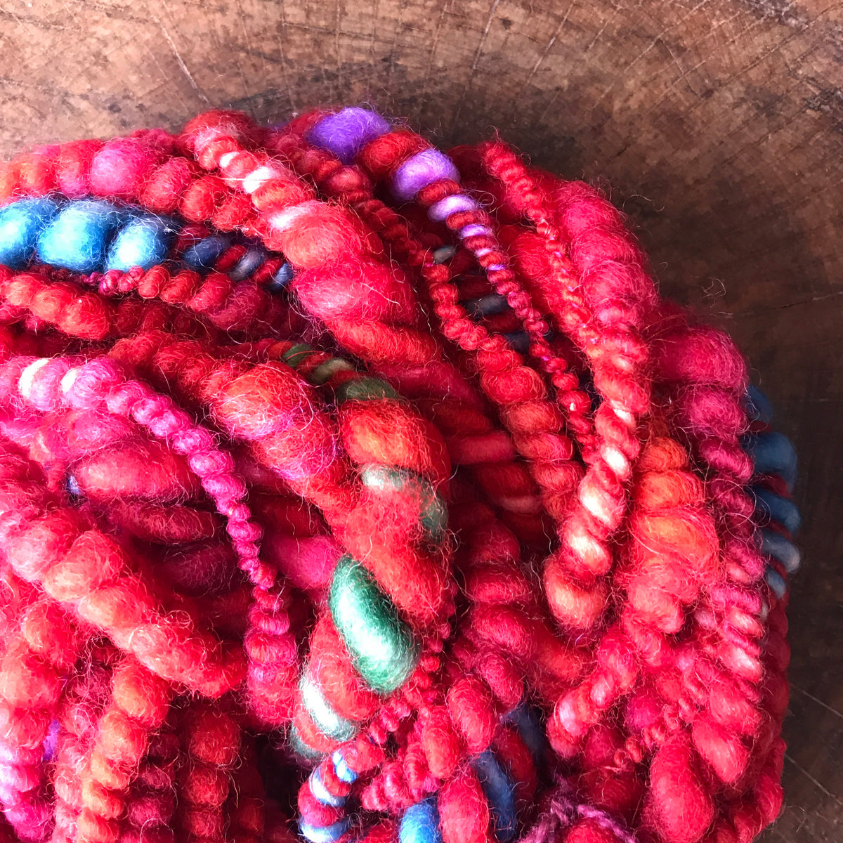Red art yarn 100g - Mynoush