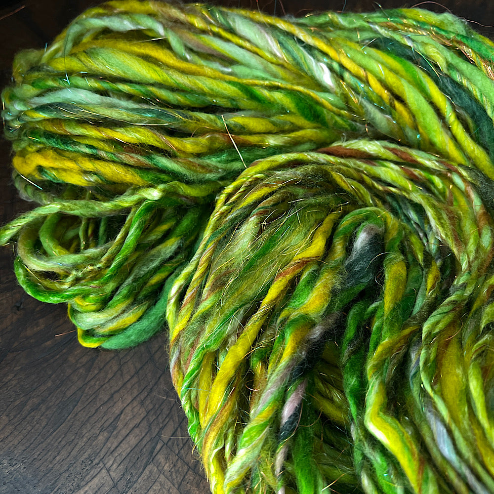 Green sparkly single yarn