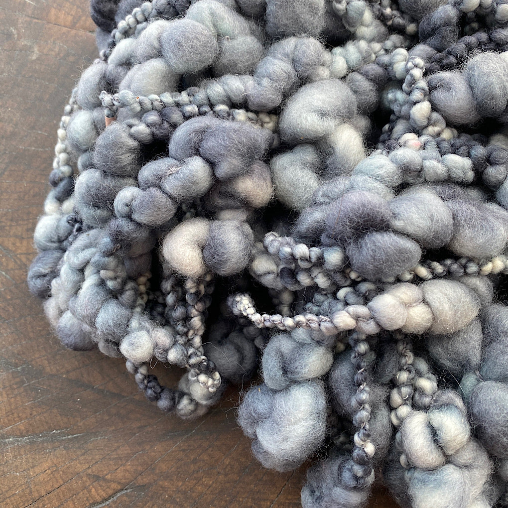 Grey Jumbo boucle Art yarn