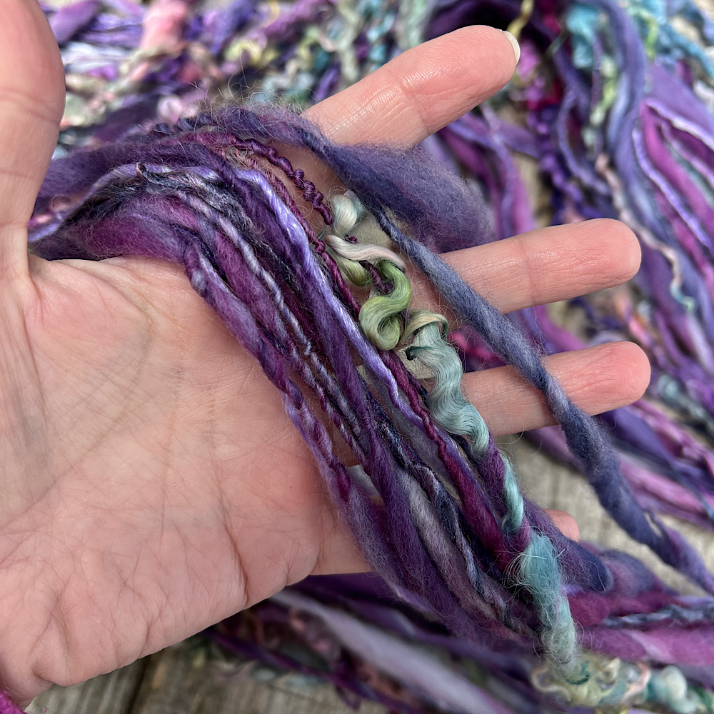 Water lilies - single art yarn