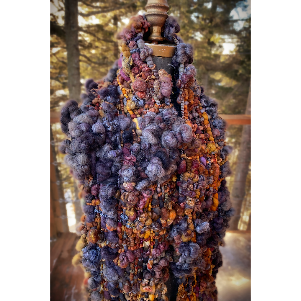 Beside the fireplace - Woven scarf - COMING SOON