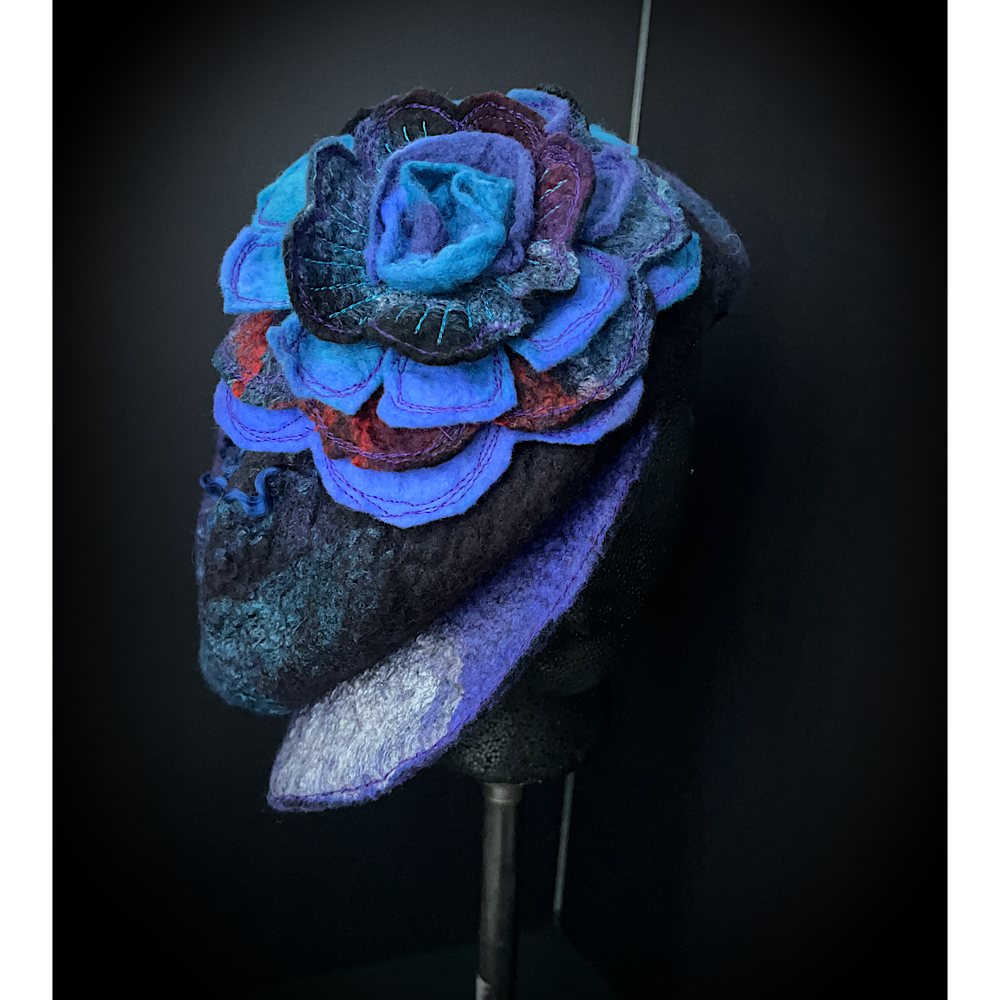 Felted oversized newsboy hat size 23.5”