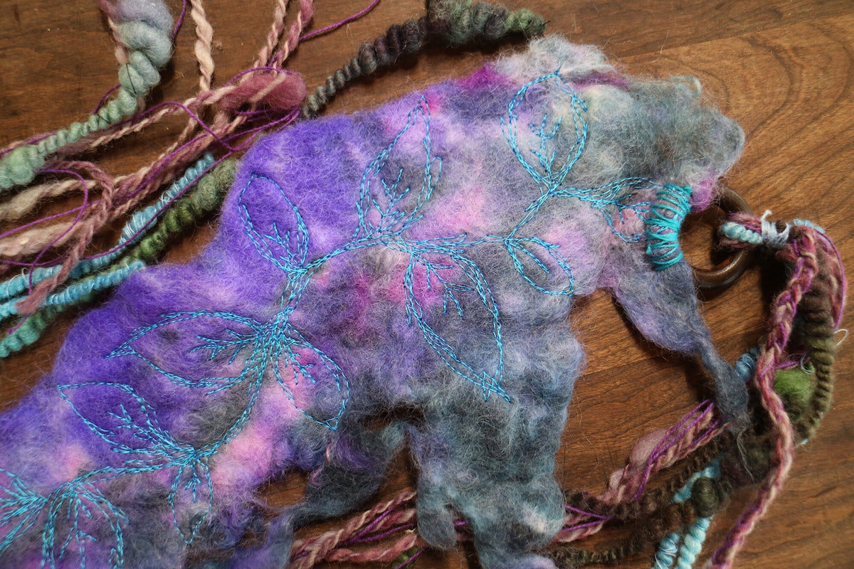 Purple felted headband with embroidery - Mynoush