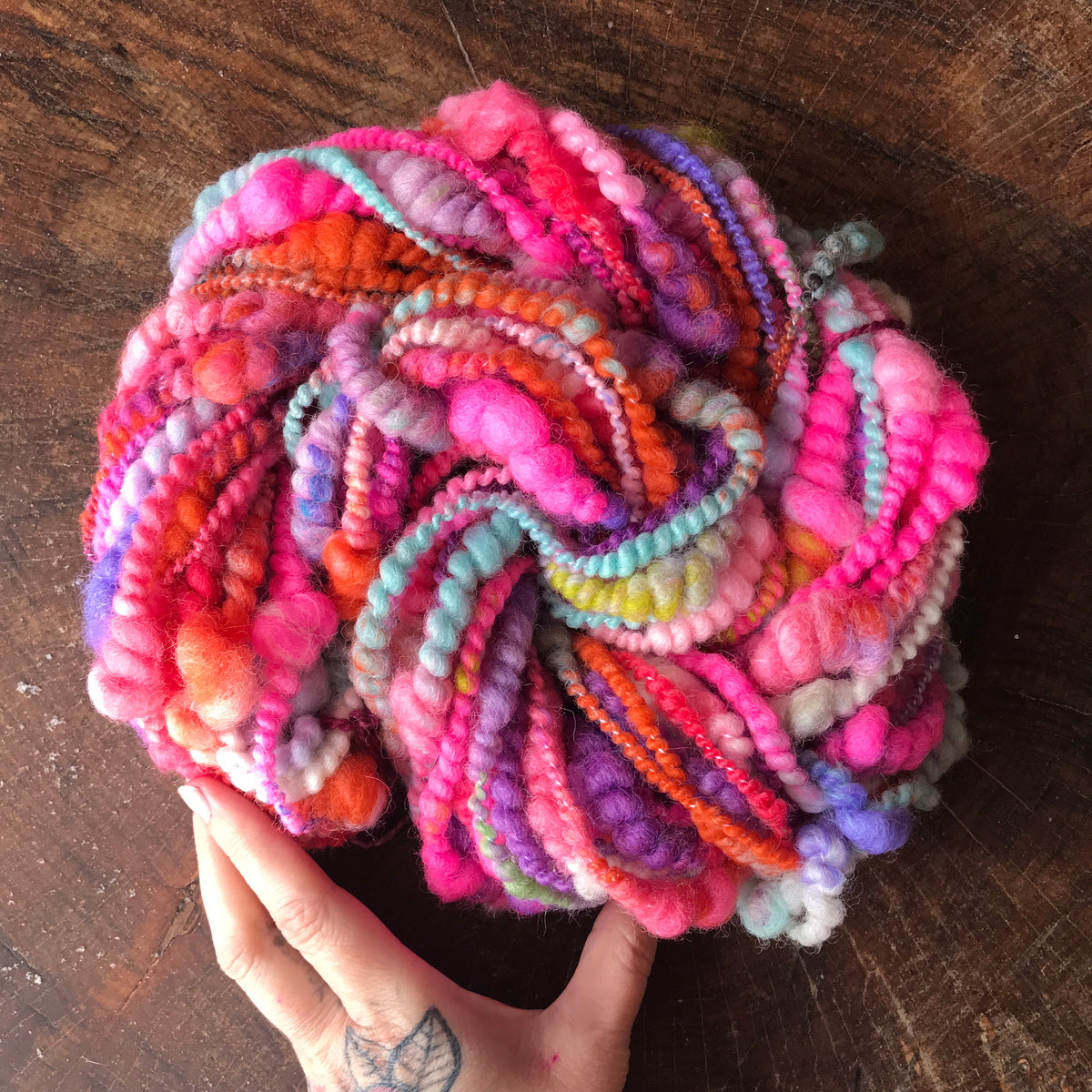 Rainbow  art yarn 100g - Mynoush
