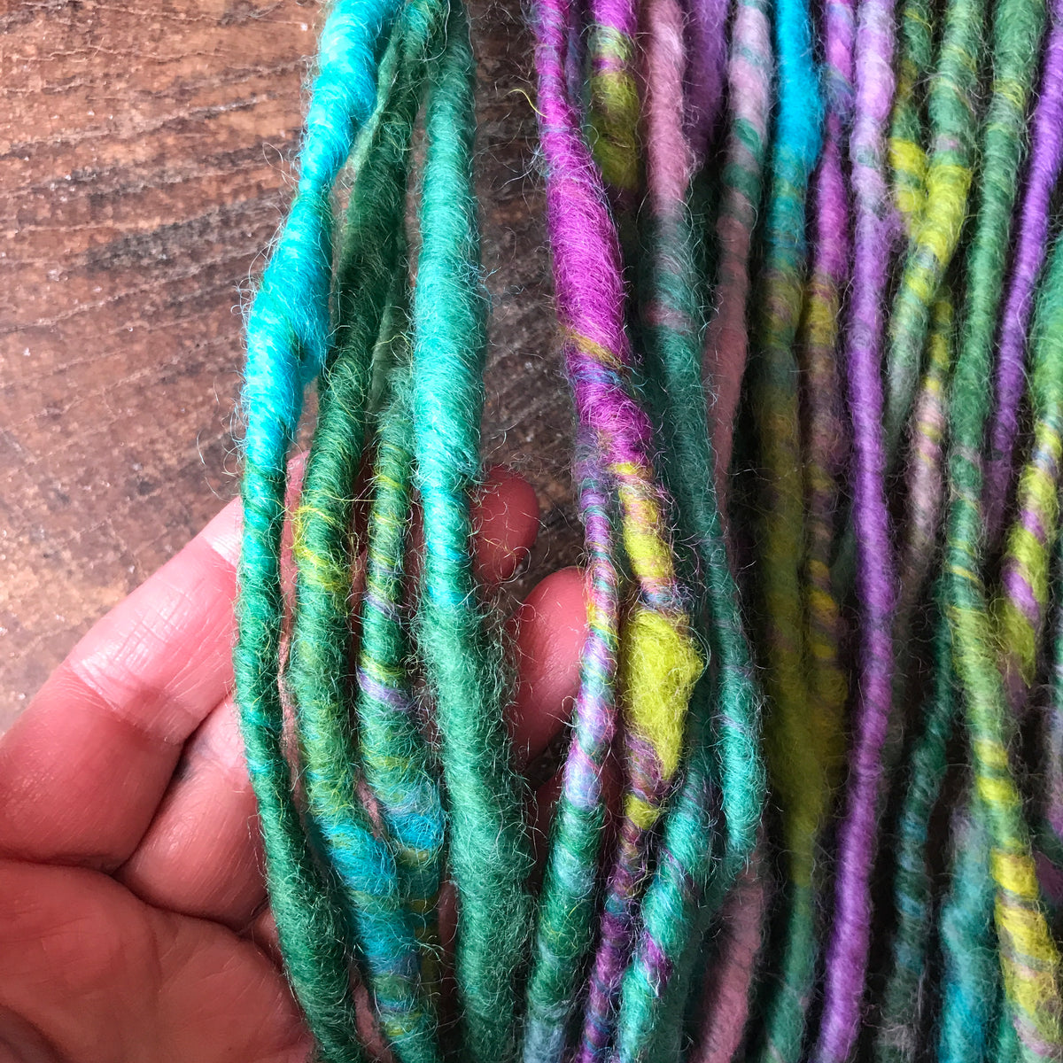Turquoise hand spun yarn 100g - Mynoush