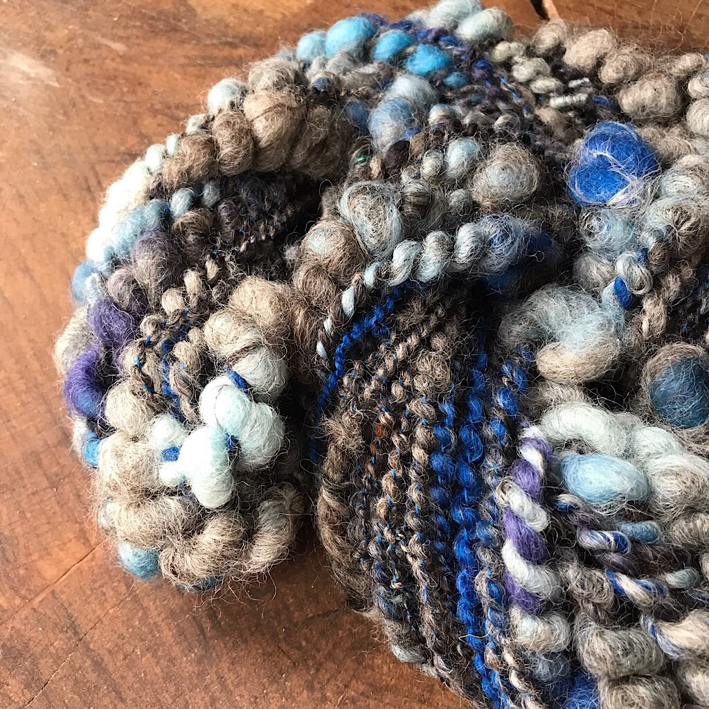 Smoky blue Art yarn