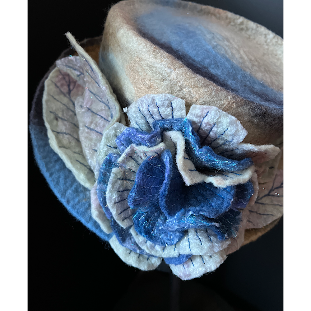 Felted top hat with rose - 22.5”