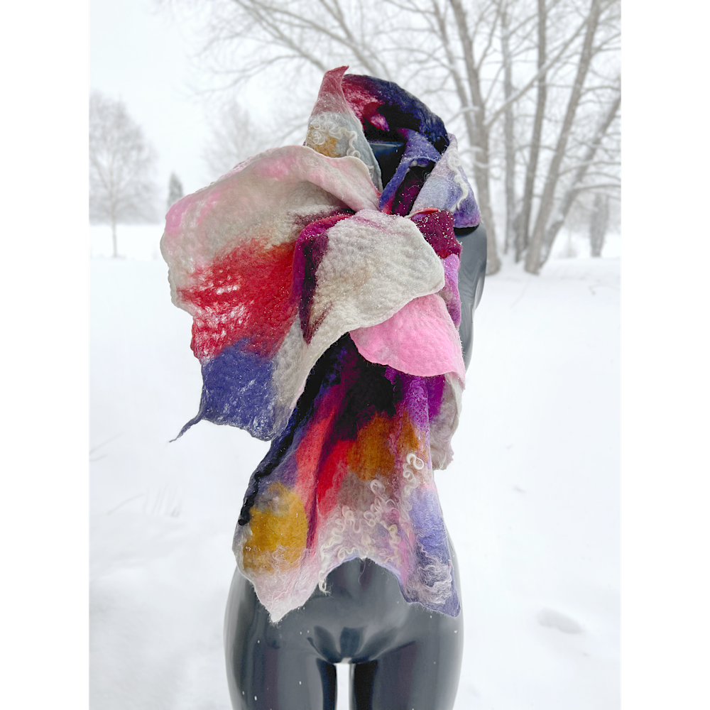 Felted scarf 2023