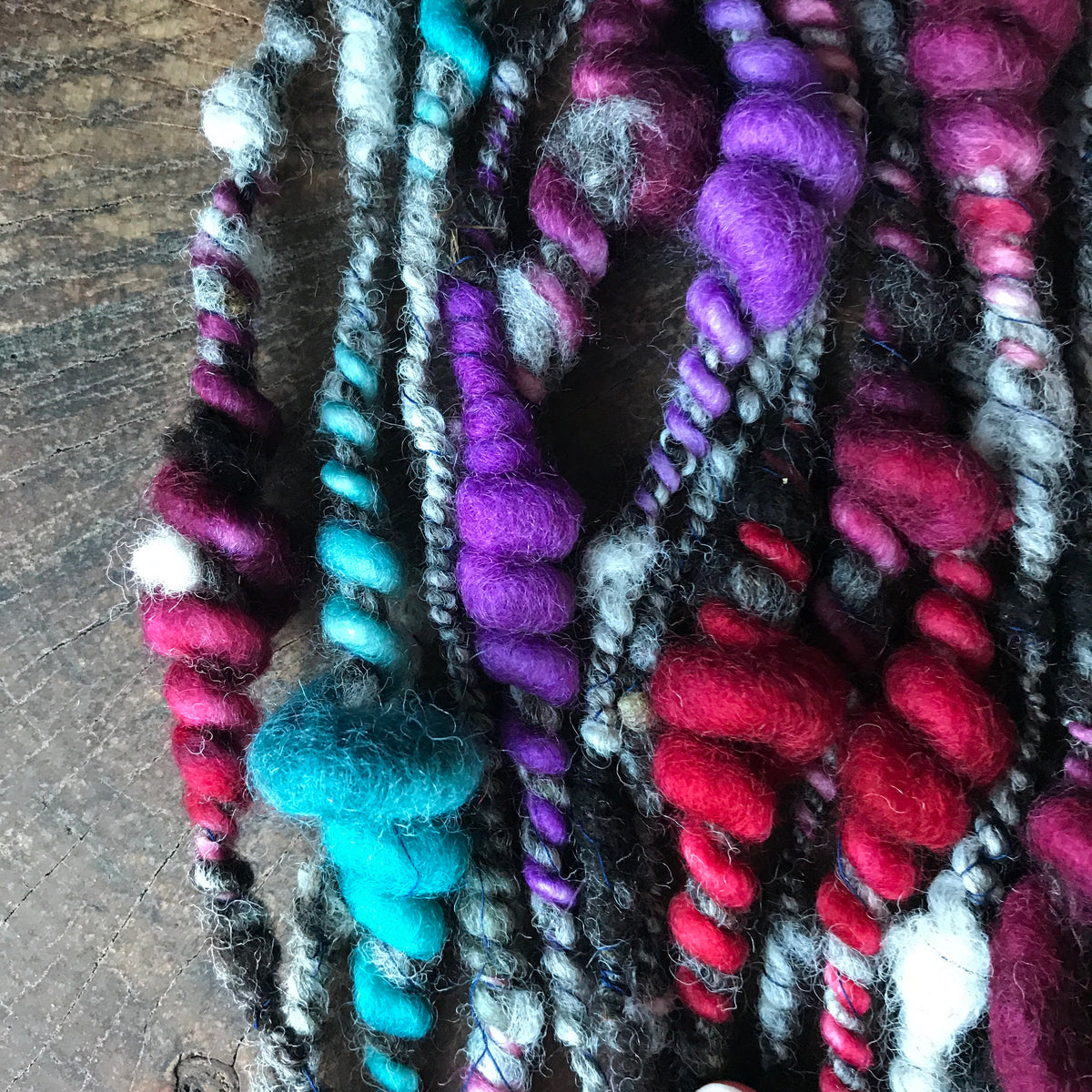 Grey  art yarn 100g 15y - Mynoush