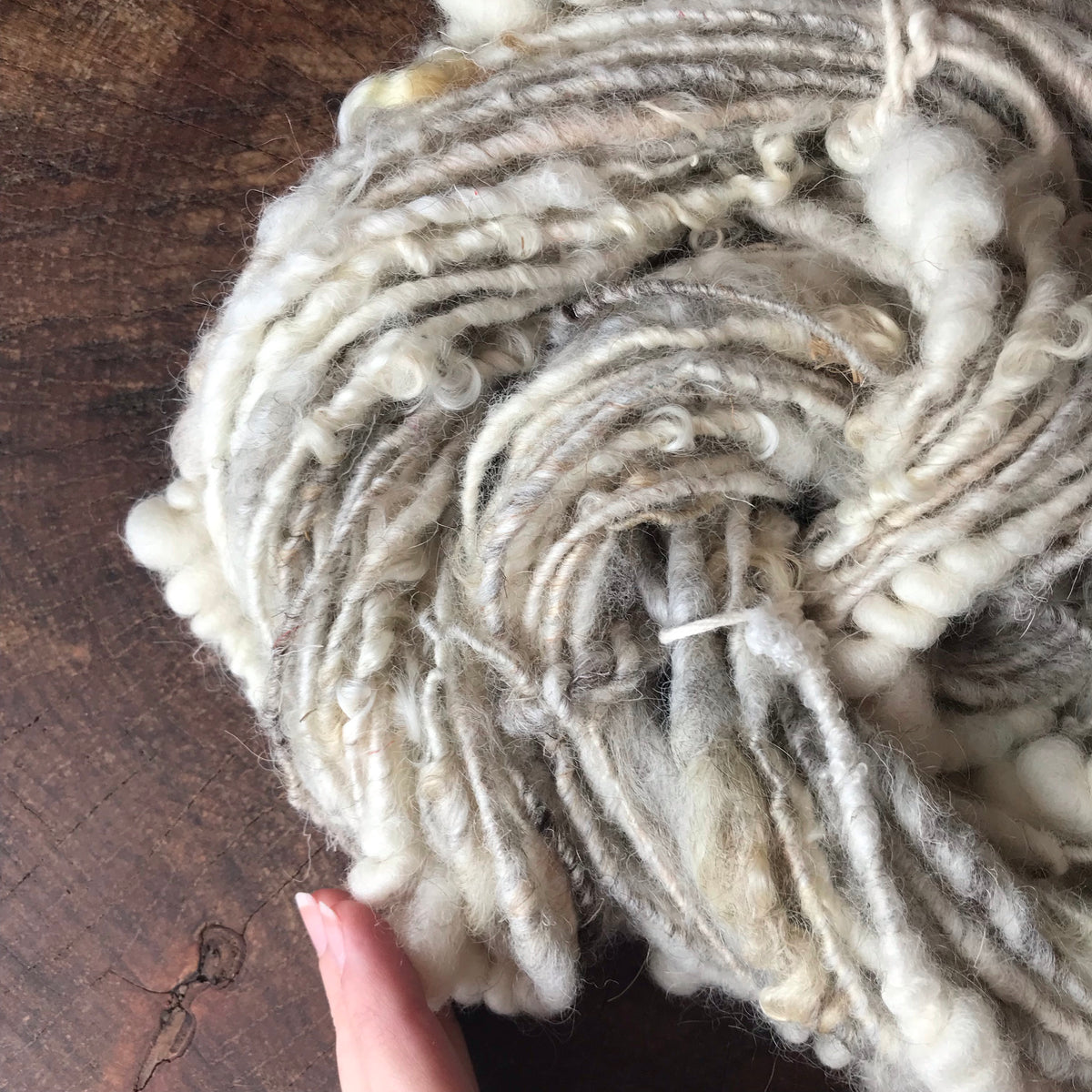 Natural white textured wool yarn 100 grams - Mynoush