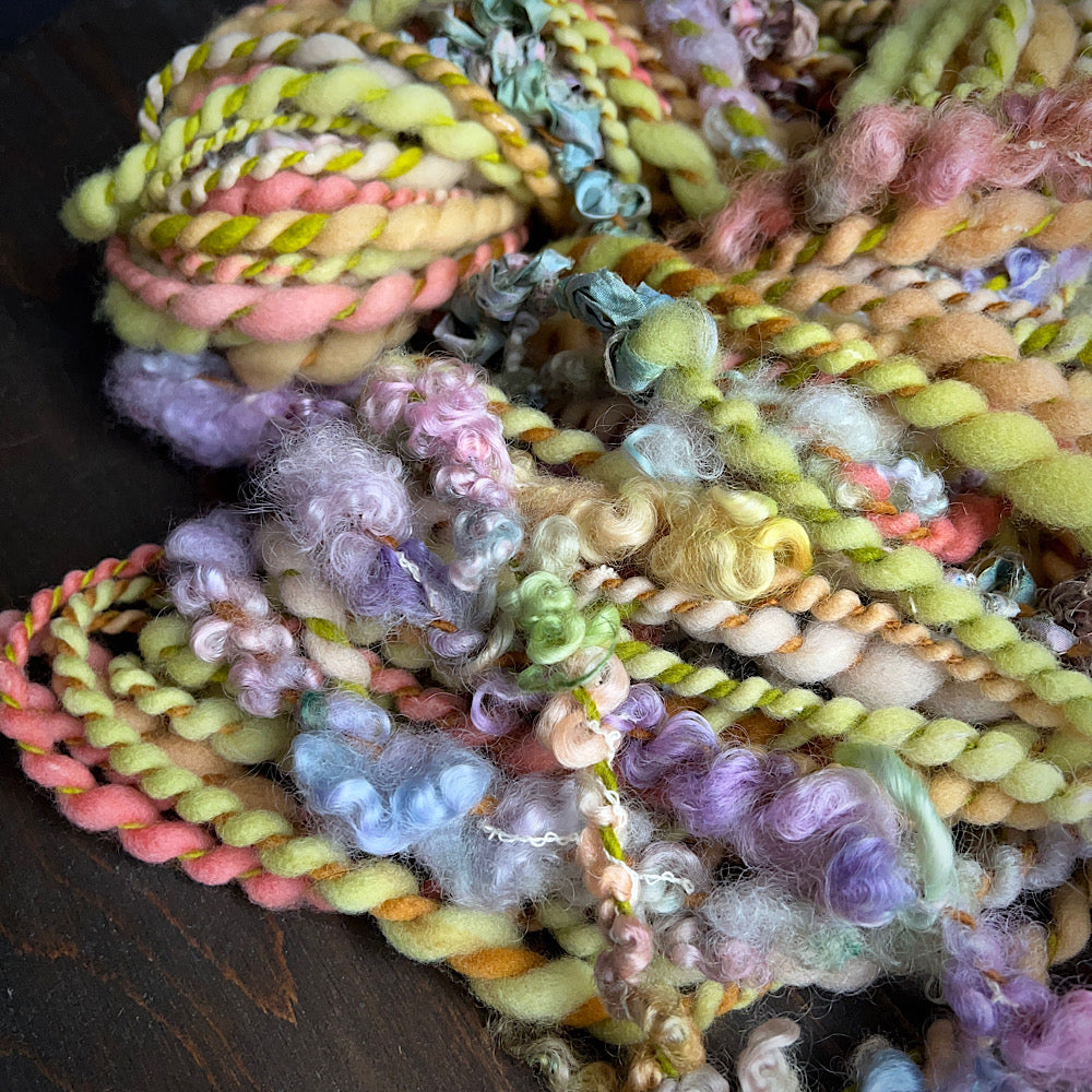 Art yarn for weaving and knitting