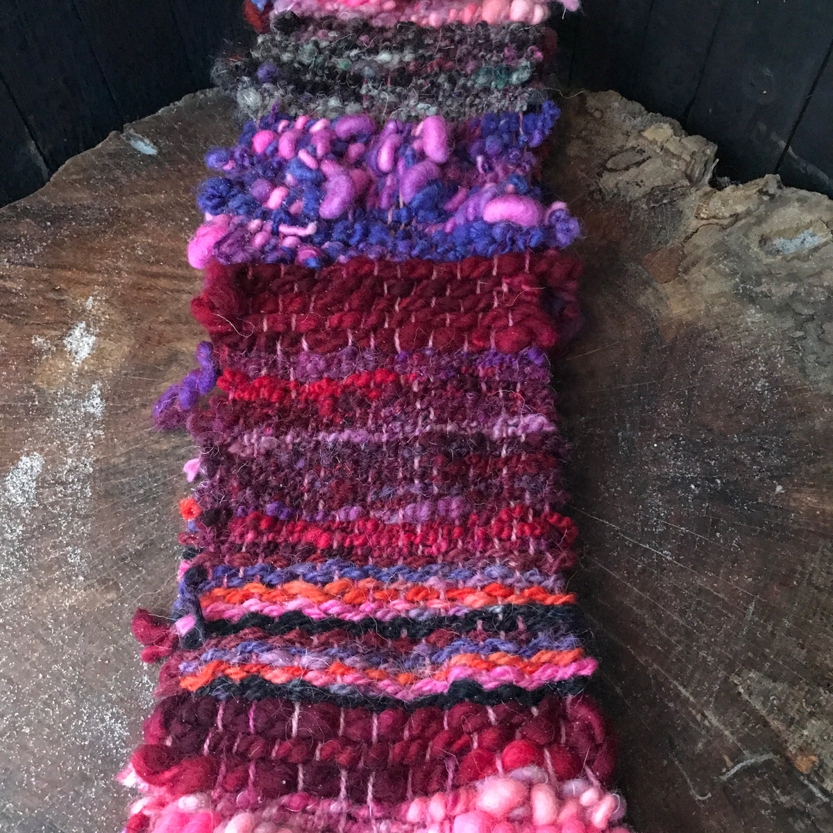 Red scarf 100% Wool - Foulard 100% laine rouge - Mynoush