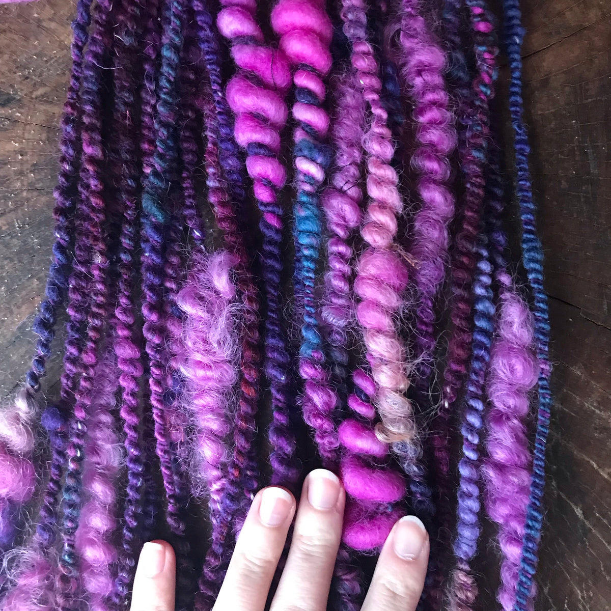 Purple art yarn 100g 20y - Mynoush