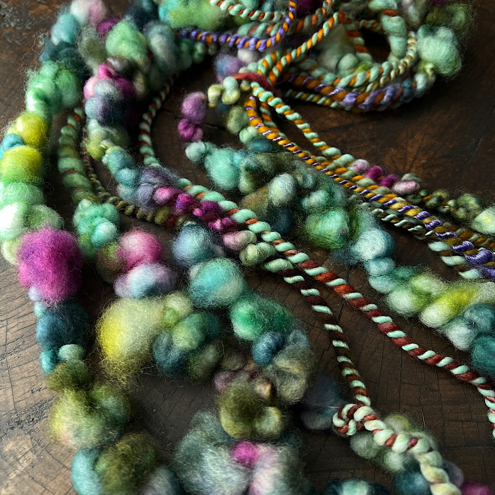 Moss fluff - art yarn