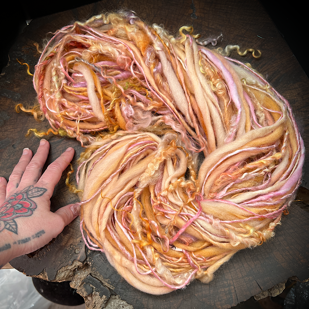 Honey swirls - single art yarn