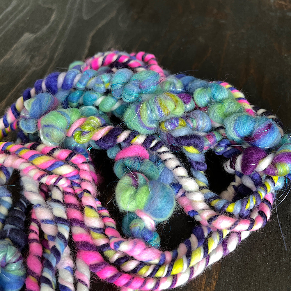 Iris jumbo weaving art yarn