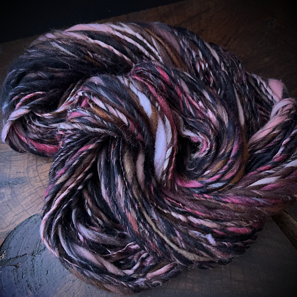 Hand spun yarn single