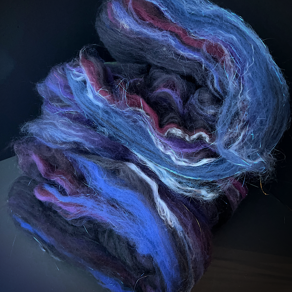 Batt for spinning yarn