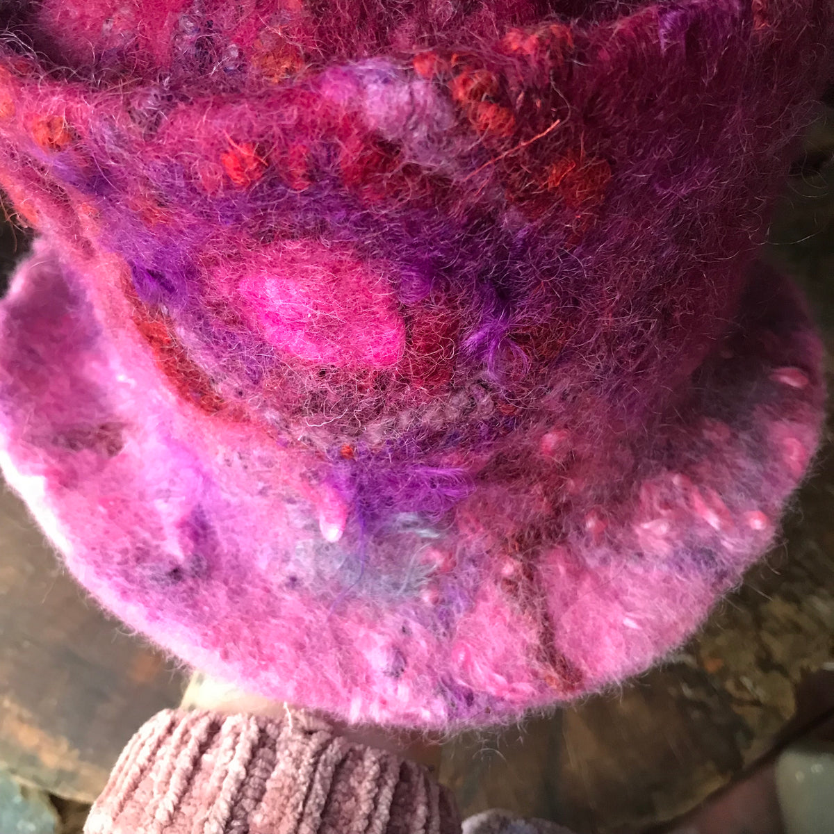 Pink felted hat 100% a Wool size 23” - Mynoush