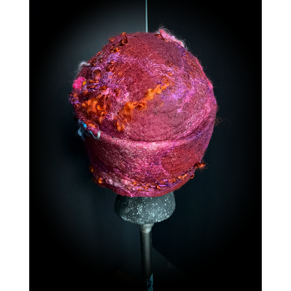 Felted flapper’s hat- 23”