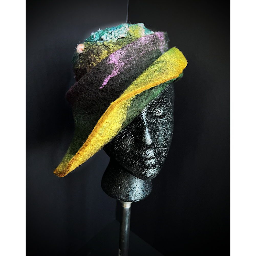 Felted hat- 23”