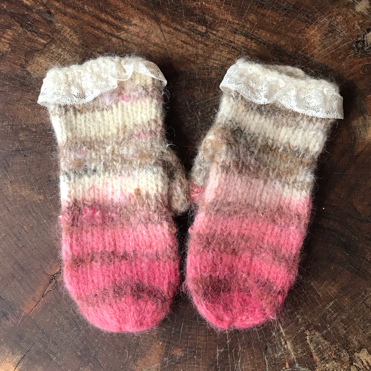 Knitted mittens Mitaines tricotées - Mynoush