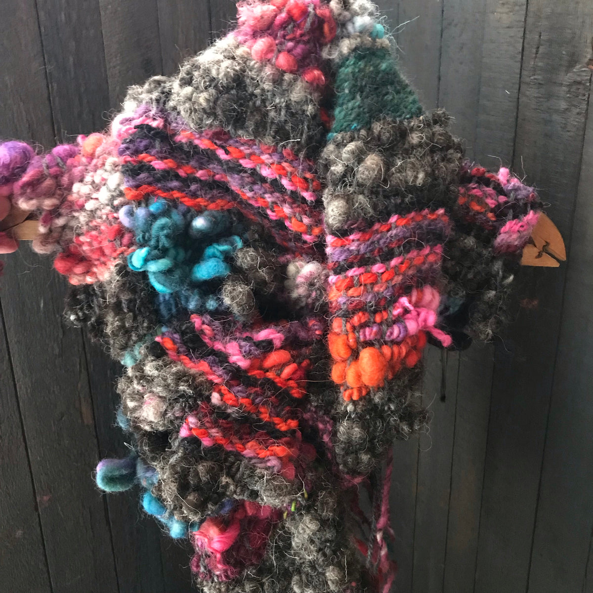 Black scarf 100% Wool - Foulard 100% laine noir - Mynoush