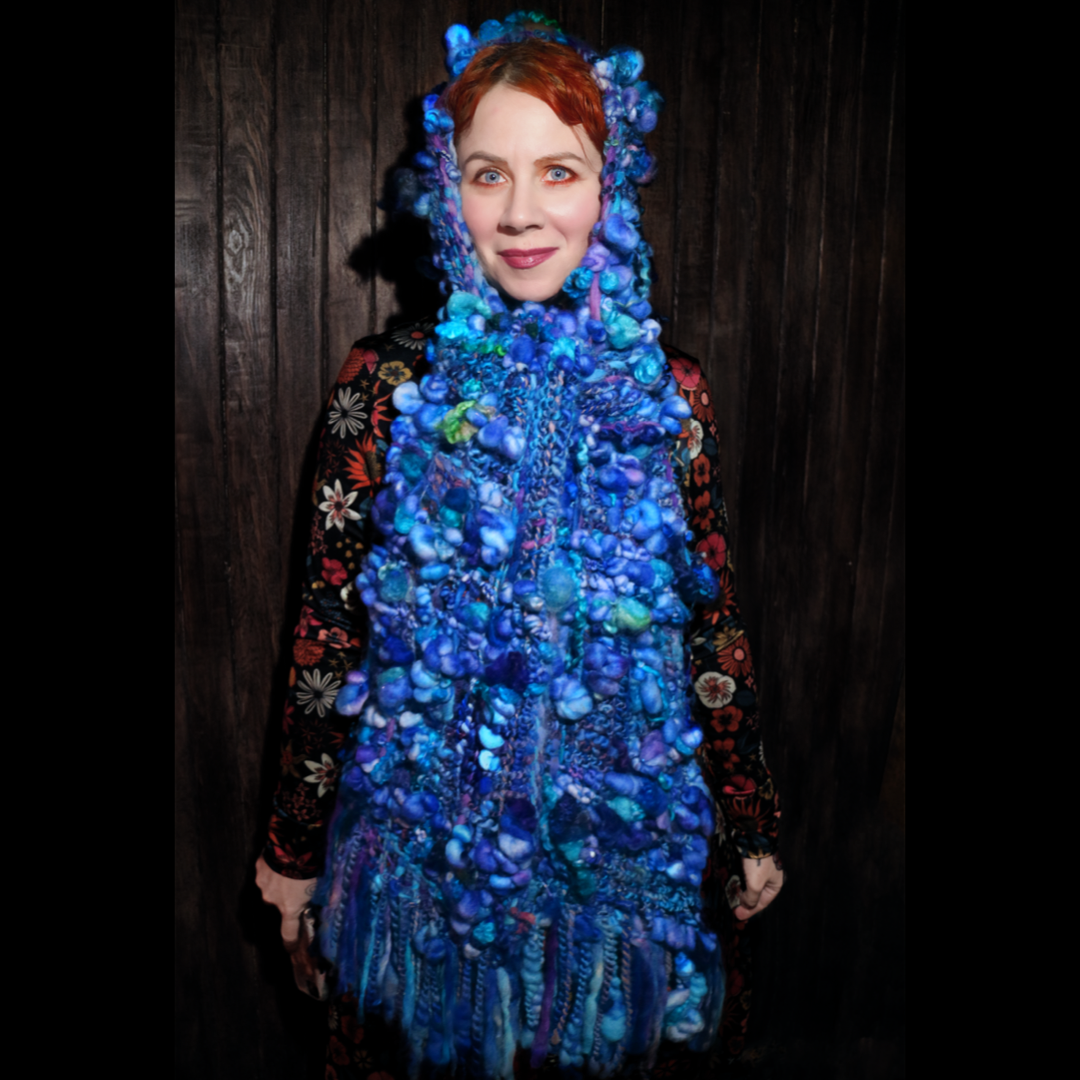 Lady Blue woven scarf