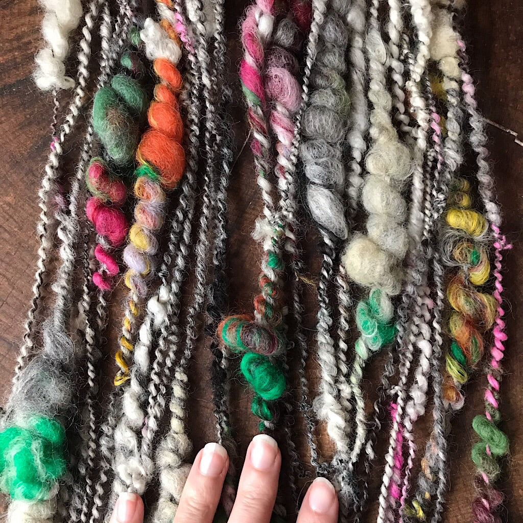 Winter roses Art yarn