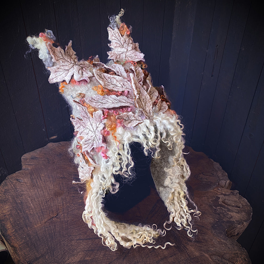 L’esprit des bois felted hood