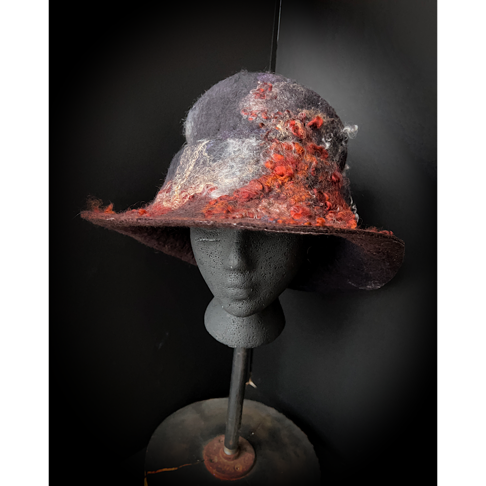 Felted hat- 23.5”