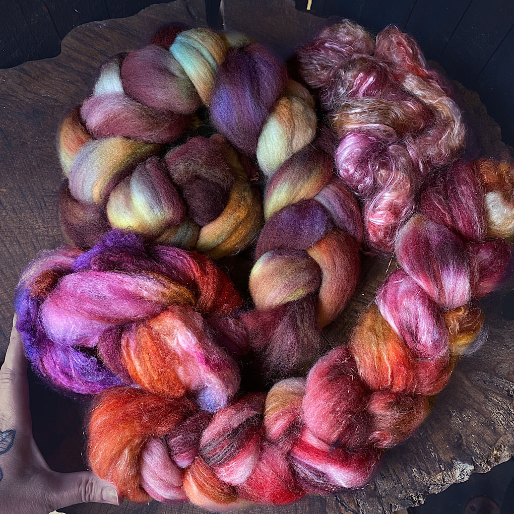 Spinning kit Hand dyed roving