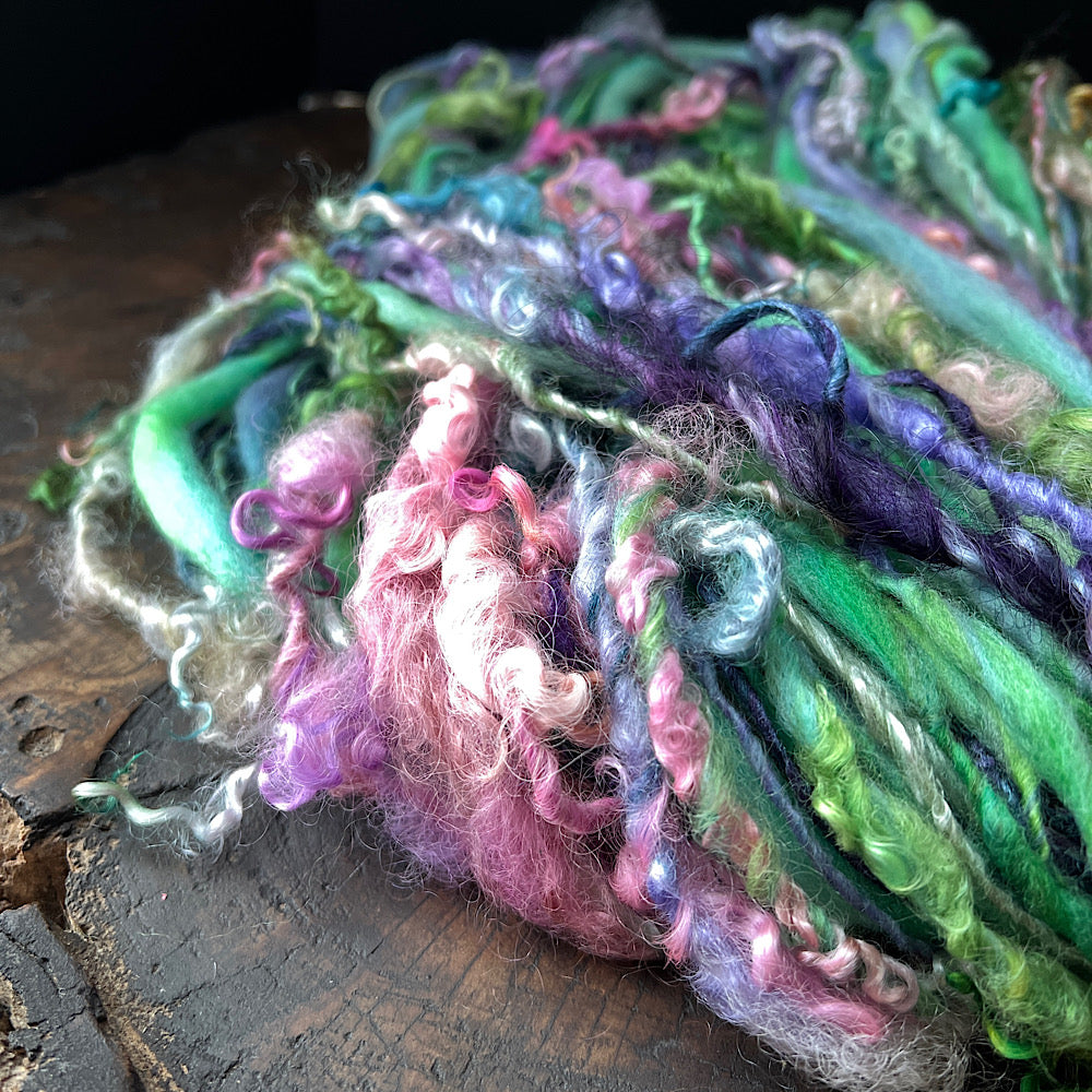 Aqua roses - single art yarn