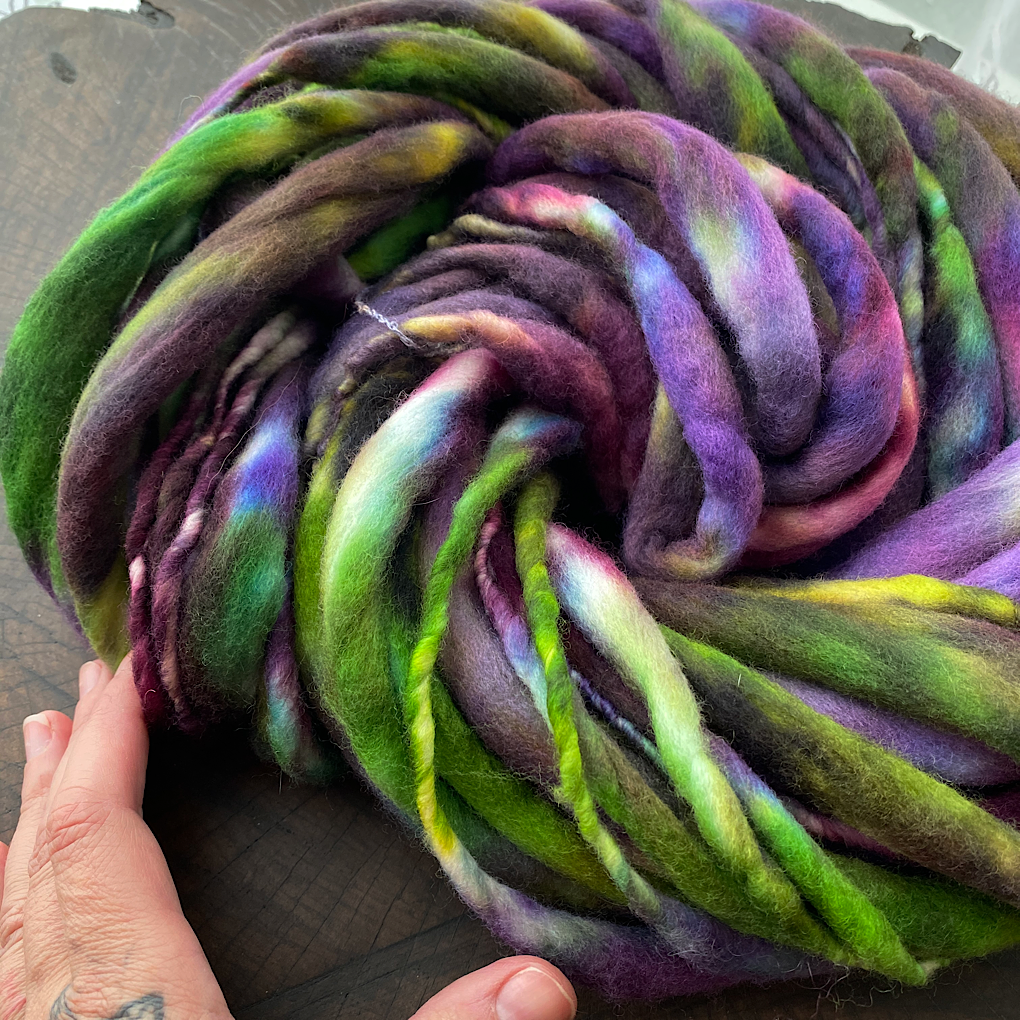 Aubergine thick and thin merino knitting yarn