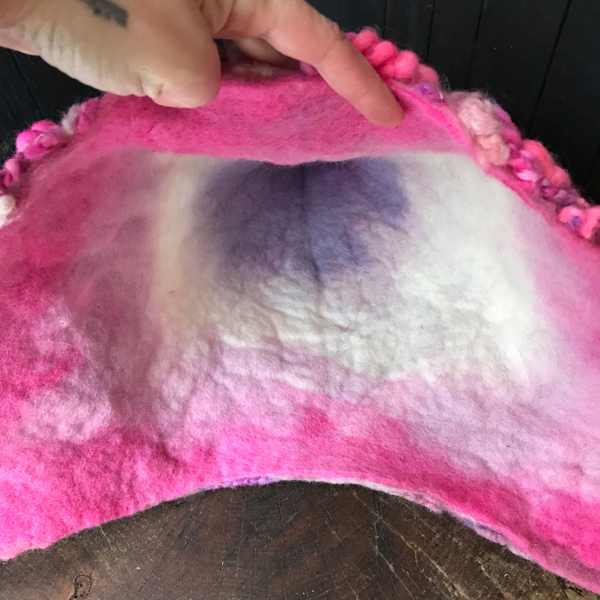Pink felted hood Capuche rose en feutre - Mynoush