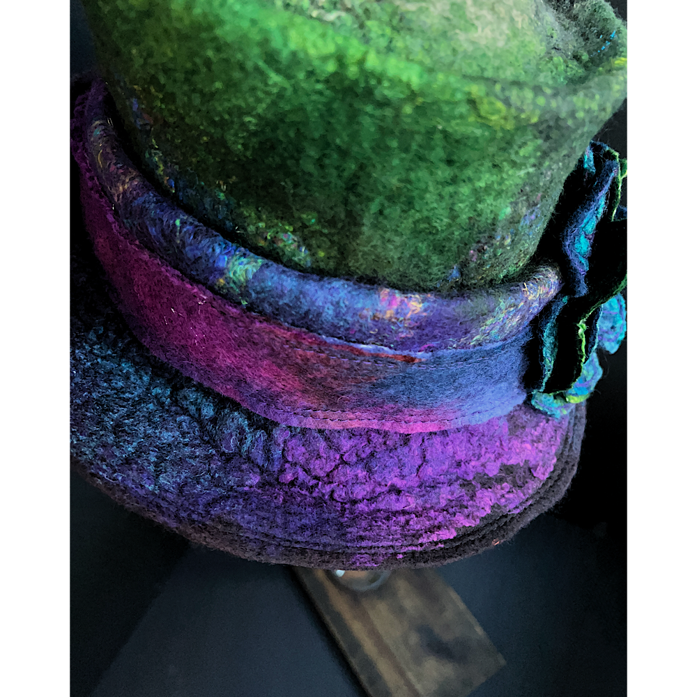 Felted top hat with flower - 22.5”