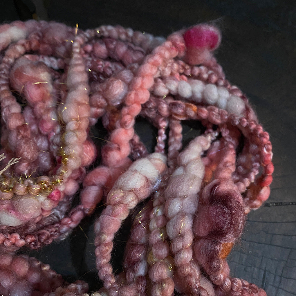 Frozen cheeks jumbo boucle Art yarn