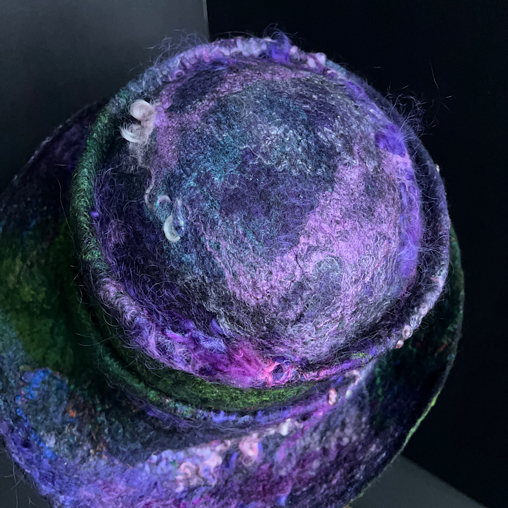 Felted hat size 23.5”