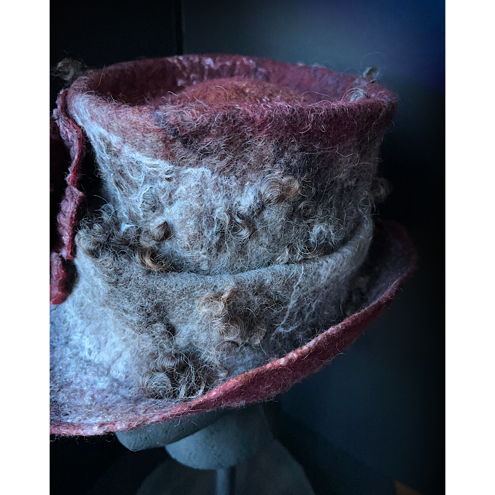 Felted top hat with rose - 23.5”