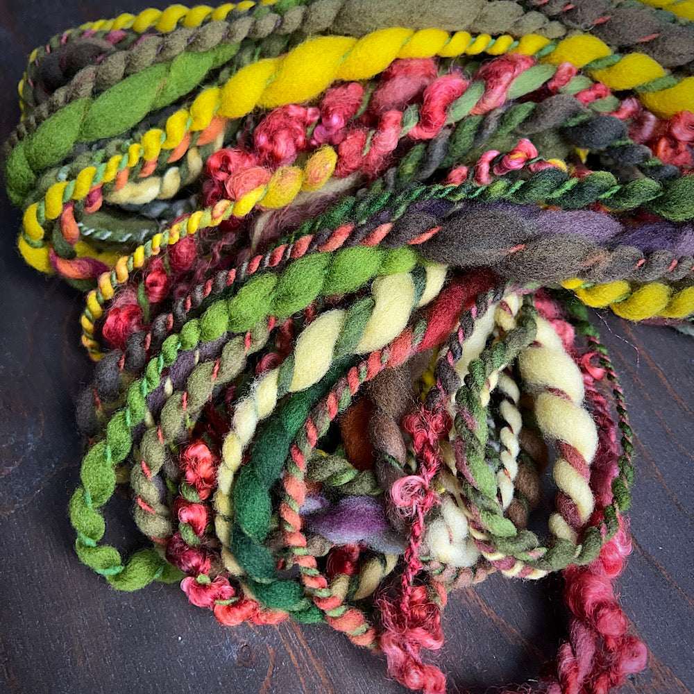 Art yarn for weaving and knitting