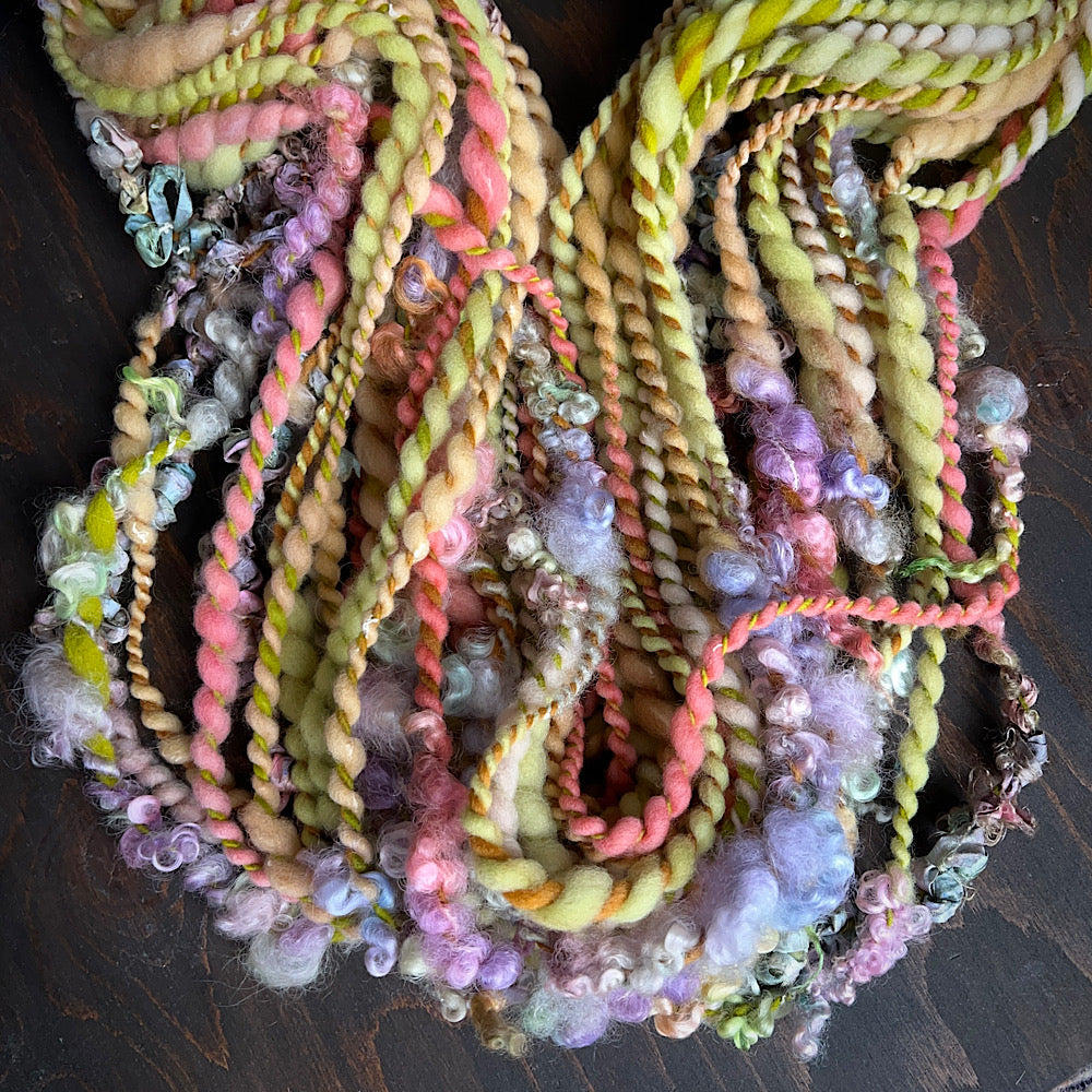 Art yarn for weaving and knitting