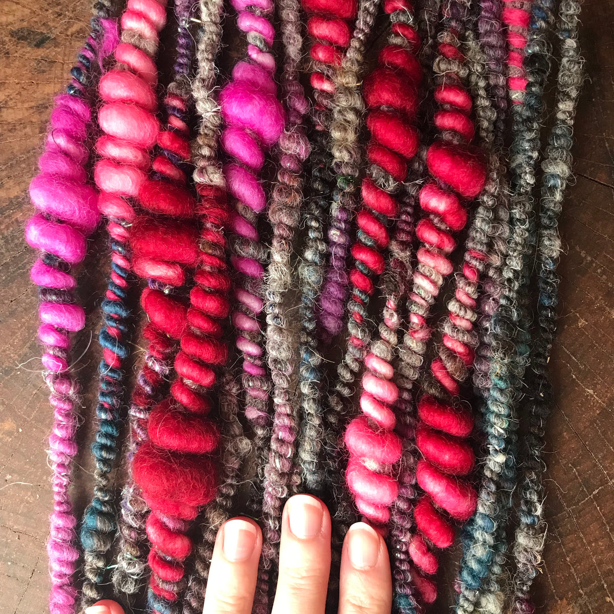 Multi grey  art yarn yarn 100g 14y - Mynoush