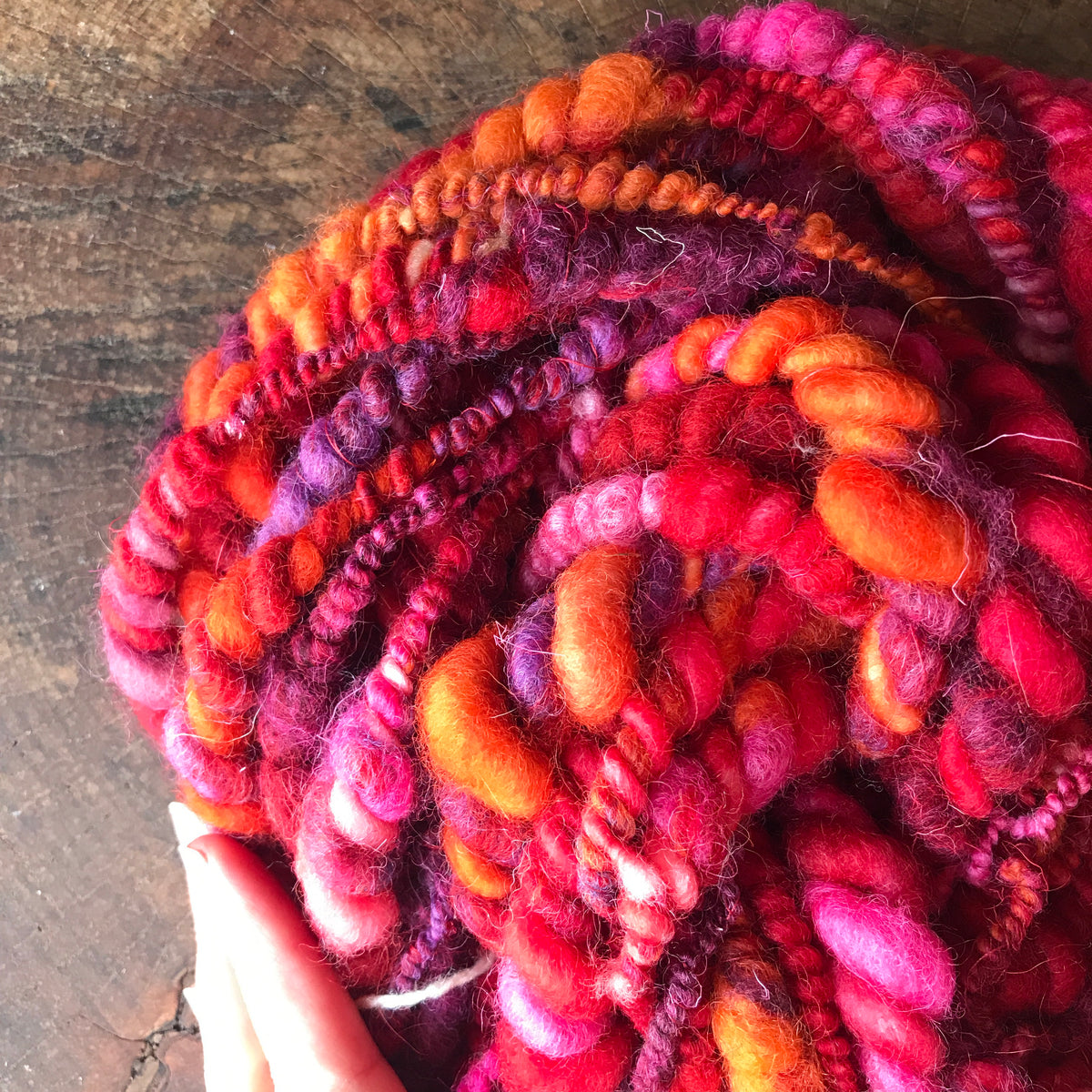 Red art yarn 100g - Mynoush