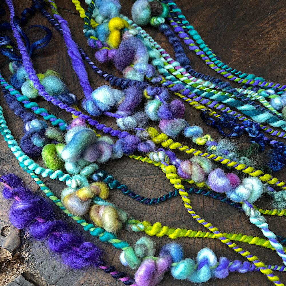 Turquoise intense - art yarn