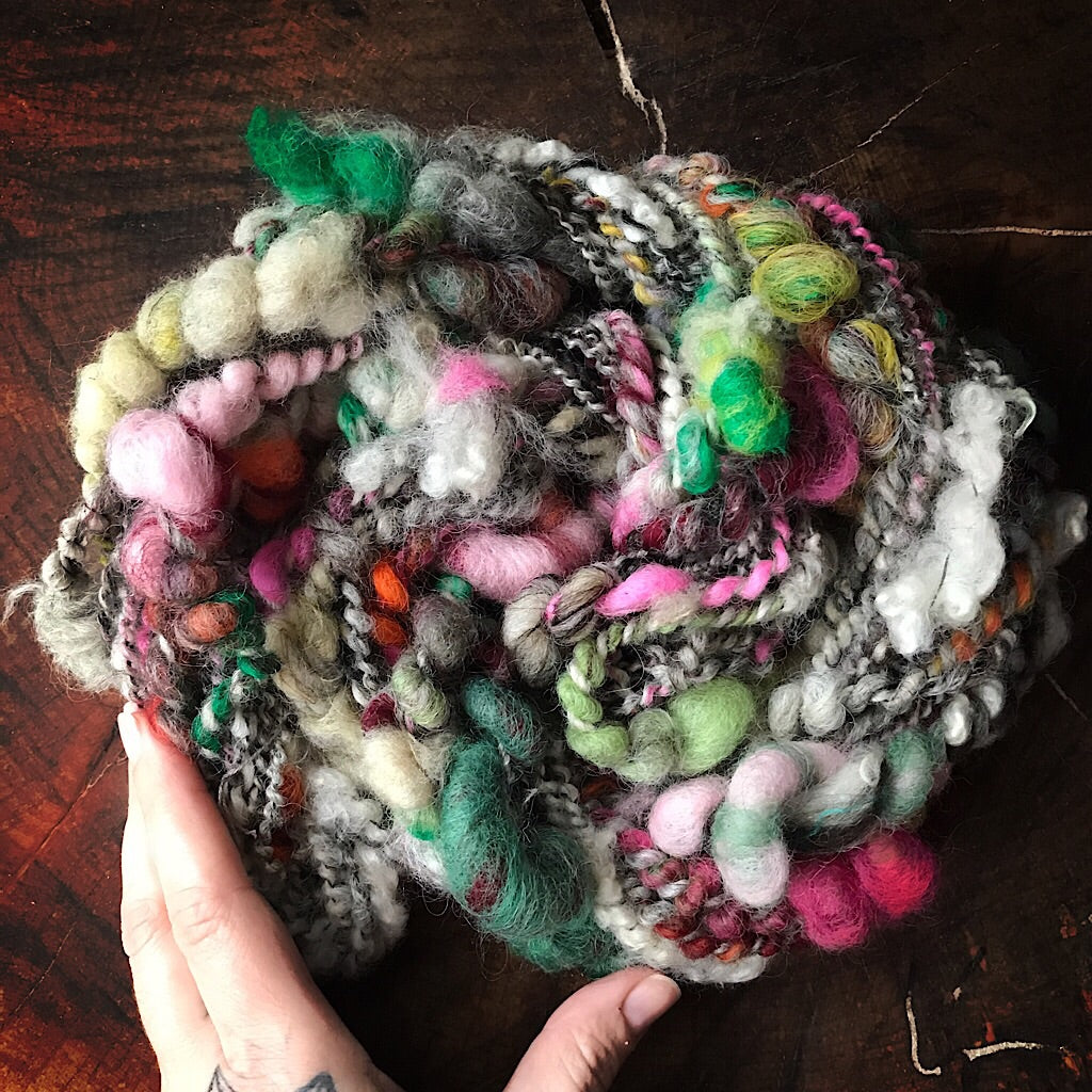 Winter roses Art yarn