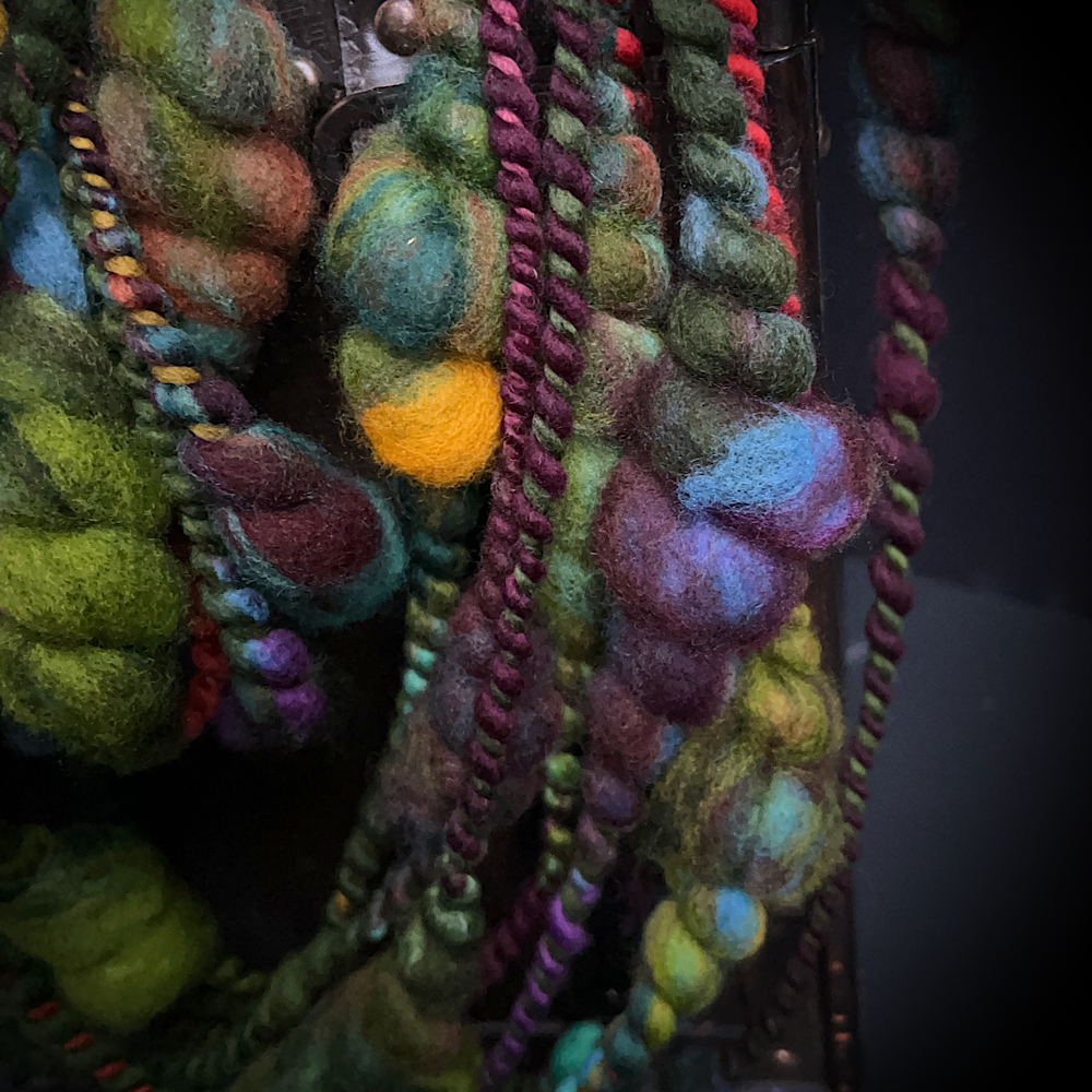 Your green art yarn set