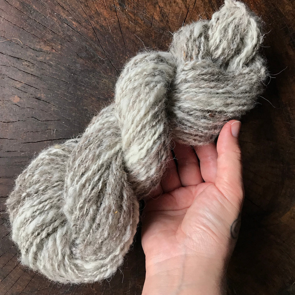 Natural hand spun yarn made on a vintage spinning wheel 60 grams 64 yards - Mynoush