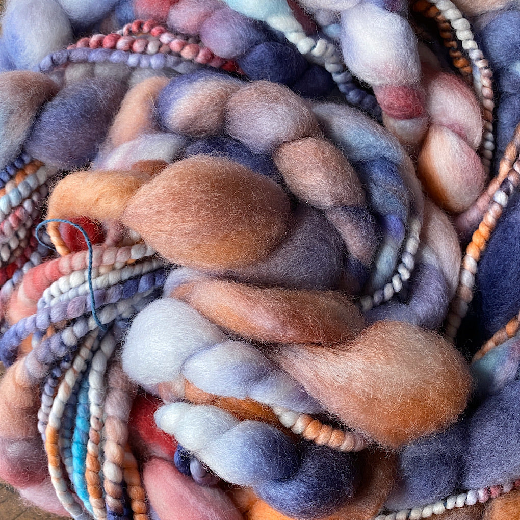 Après l’orage Extreme thick and thin merino yarn