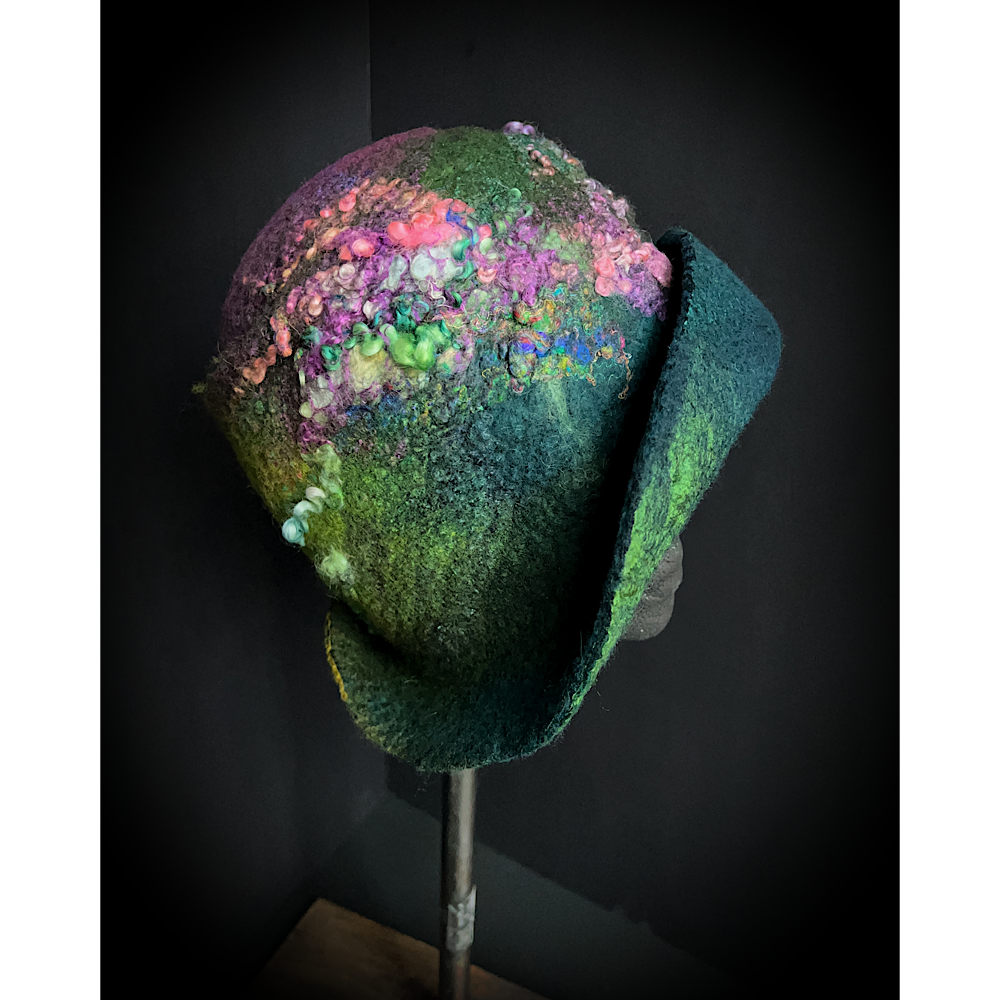 Felted flapper’s hat- 23.5”