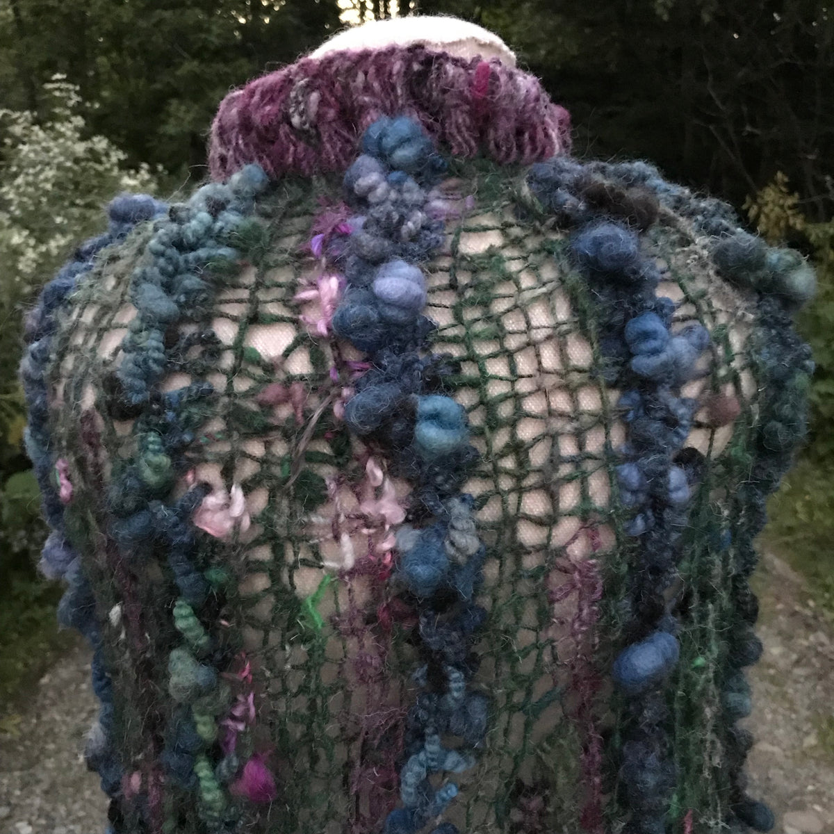 Green knitted shawl  | Châle vert - Mynoush